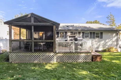 7 Otter Trl, Worcester, MA 01605 photo 31