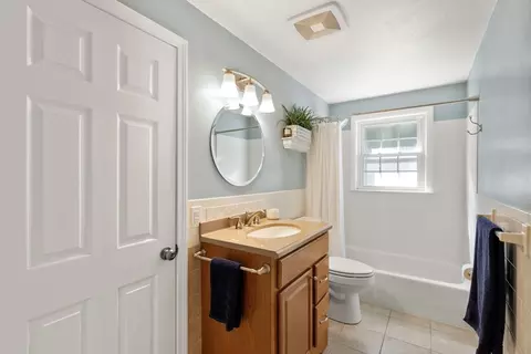 7 Otter Trl, Worcester, MA 01605 photo 17