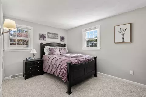 7 Otter Trl, Worcester, MA 01605 photo 13