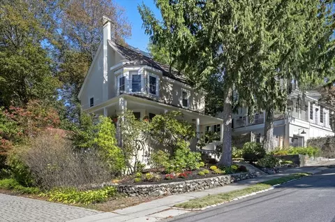 50 Lincoln St, Winchester, MA 01890
