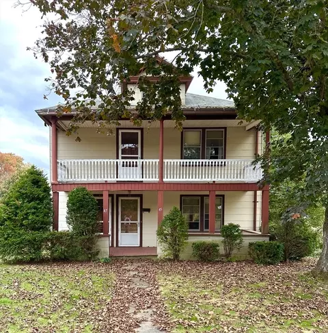 45-47 Belchertown St, Three Rivers, MA 01080
