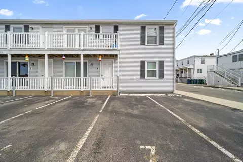 89 Ashworth Ave #7, Hampton, NH 03842 photo 2