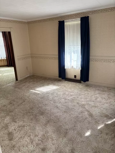 15 Brook St, Webster, MA 01570 photo 8