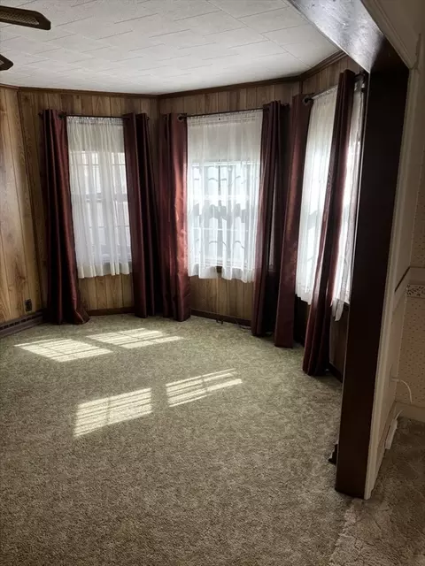 15 Brook St, Webster, MA 01570 photo 7
