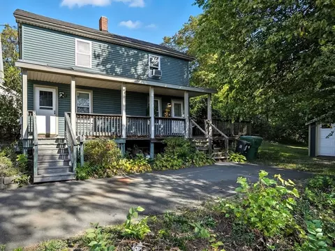 76 Montgomery, Chicopee, MA 01020