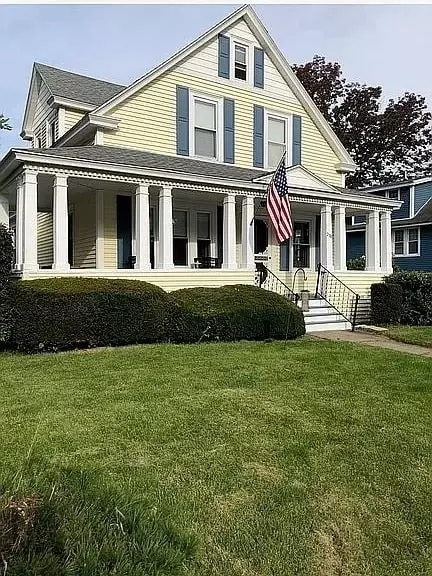 250 May St, Worcester, MA 01602