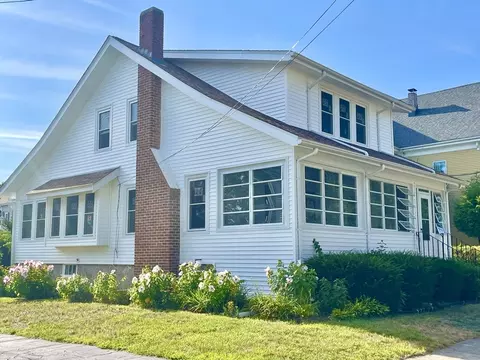 137 Boylston St, Brockton, MA 02301