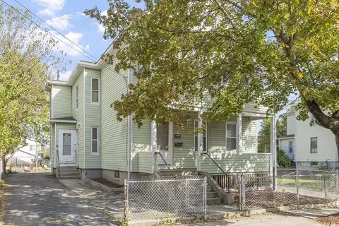 63 Malden St, Malden, MA 02148