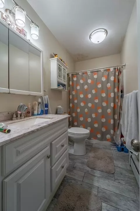 10 Lamar Ave, Worcester, MA 01604 photo 14