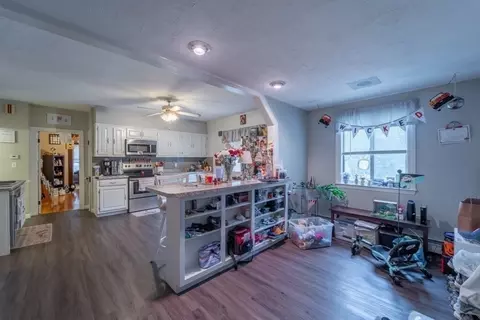 10 Lamar Ave, Worcester, MA 01604 photo 11