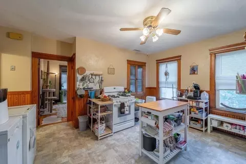 10 Lamar Ave, Worcester, MA 01604 photo 23