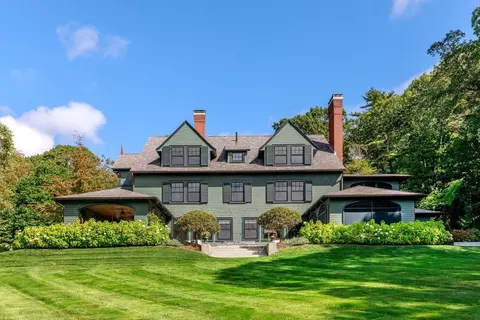 450 Summer St, Manchester, MA 01944