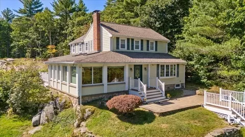 16 Indian Ln, Canton, MA 02021 photo 2
