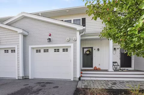 74 Cox St #9, Hudson, MA 01749