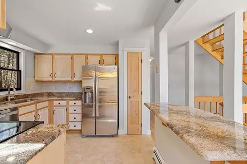 84 Murray Rd, Ashburnham, MA 01430 photo 9