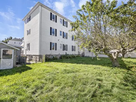 306 Mott St, Fall River, MA 02721 photo 41