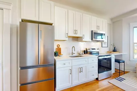 270 Huntington Ave #706, Boston, MA 02115
