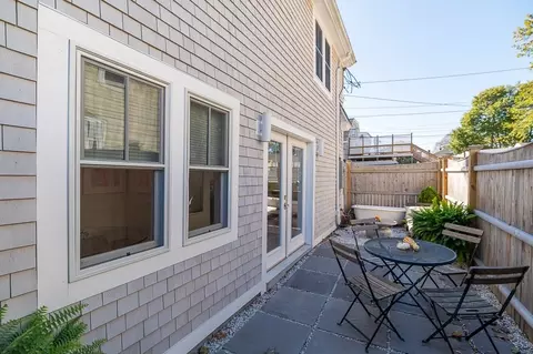 Exterior - 6 Prospect Ct, Gloucester, MA 01930 photo 7 of 9