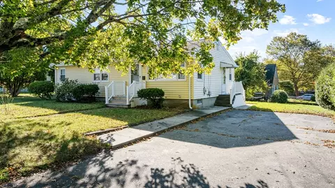 71 Harding Rd, Fairhaven, MA 02719 photo 11