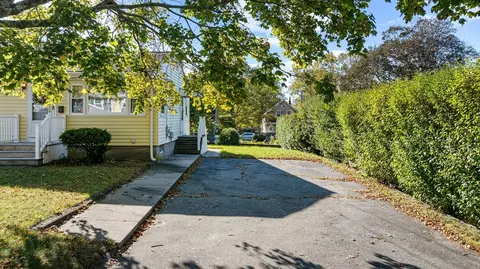 71 Harding Rd, Fairhaven, MA 02719 photo 10
