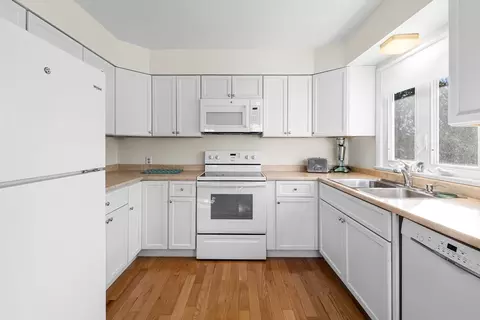 71 Harding Rd, Fairhaven, MA 02719 photo 16