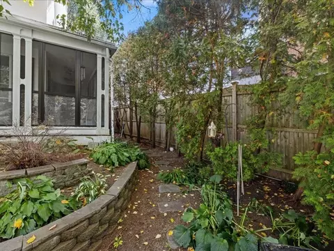 92 Old River Pl, Dedham, MA 02026 photo 6