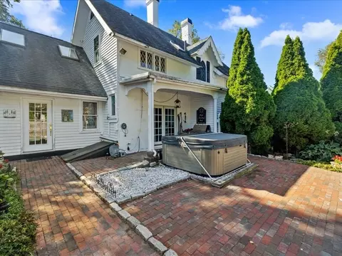 92 Old River Pl, Dedham, MA 02026 photo 25
