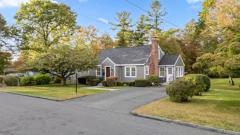 40 Walter St, Worcester, MA 01609