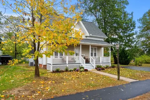 49 Church, Merrimac, MA 01860