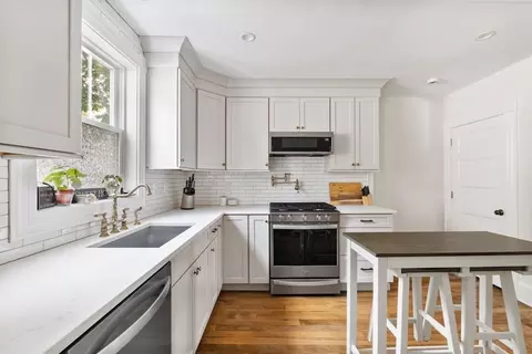 61 Elm St #61, Andover, MA 01810 photo 5