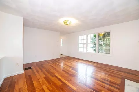 41 Mohave Rd, Worcester, MA 01606 photo 3