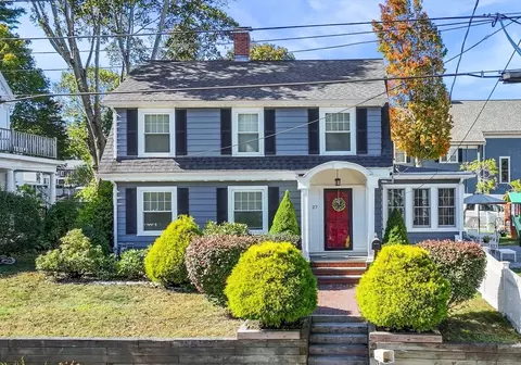27 Byron St, Haverhill, MA 01835