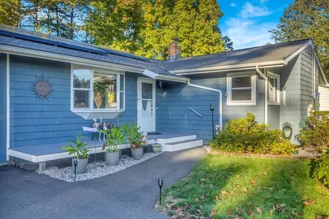 Other - 32 Lindsay Rd, Springfield, MA 01128 photo 1 of 3