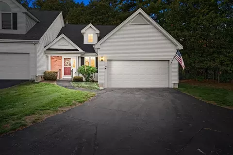 45 Nature View Dr #45, Uxbridge, MA 01569