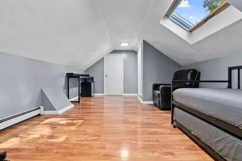 Entry Way - 64 Vine St, Saugus, MA 01906 photo 3 of 5