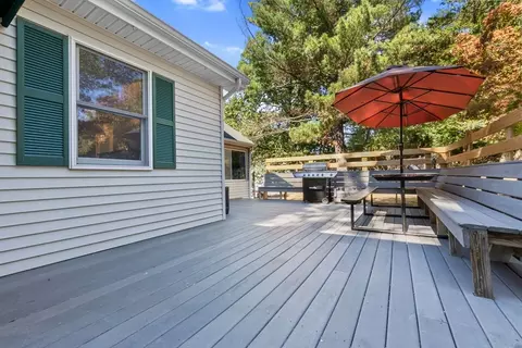 Exterior - 64 Vine St, Saugus, MA 01906 photo 4 of 9