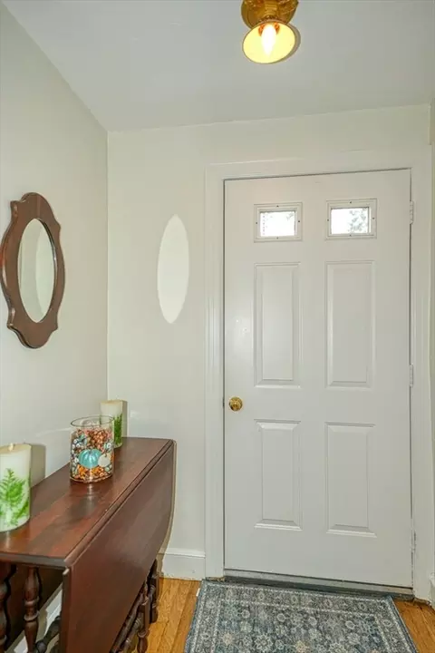 Entry Way - 49 Prudential Rd, Worcester, MA 01606 photo 1 of 2