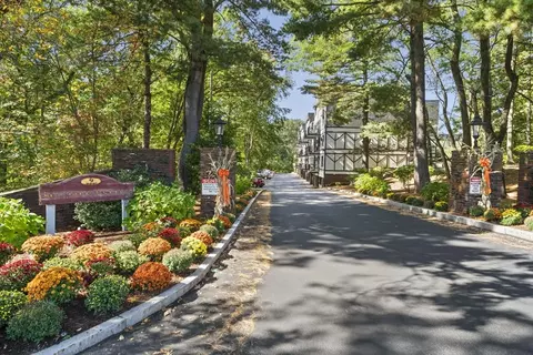 9 Broadway #305, Saugus, MA 01906