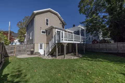 Exterior - 5 Intervale Rd, Wellesley, MA 02481 photo 4 of 6