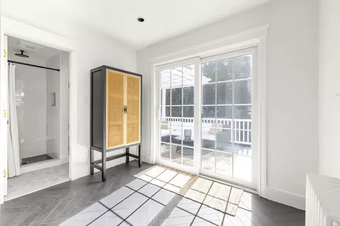 Entry Way - 5 Intervale Rd, Wellesley, MA 02481 photo 3 of 3
