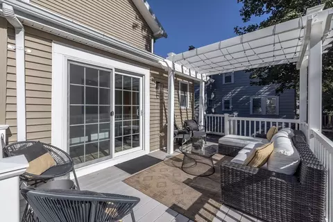 Exterior - 5 Intervale Rd, Wellesley, MA 02481 photo 2 of 6