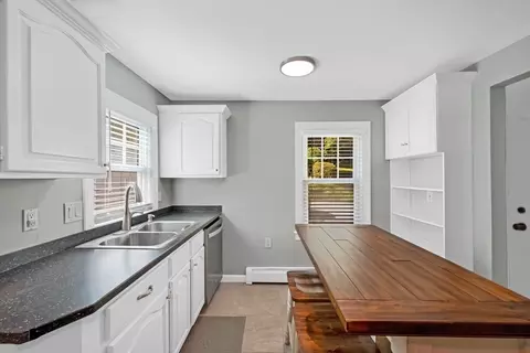 9 Field Way, Worcester, MA 01602 photo 4