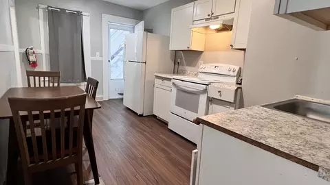 106 Malden St, Springfield, MA 01108 photo 17