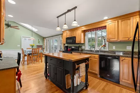 Kitchen - 53 Centre St, Danvers, MA 01923 photo 3 of 4