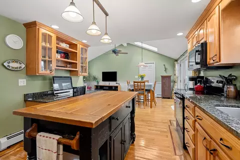 Kitchen - 53 Centre St, Danvers, MA 01923 photo 4 of 4