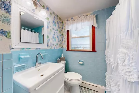 189 Lemuel, Fall River, MA 02723 photo 12
