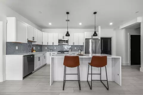 74 Burt St #201, Boston, MA 02124