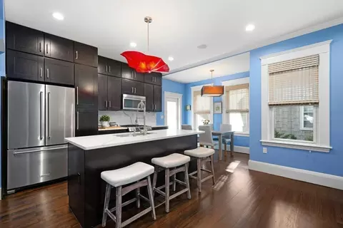 15 Oakview Ter #2, Jamaica Plain, MA 02130
