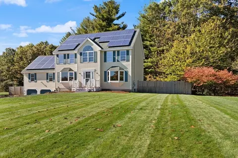 76 Russells Way, Westford, MA 01886