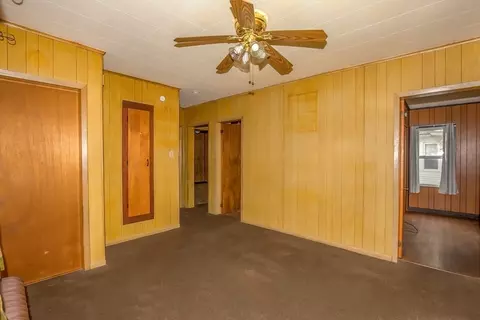 Living - 94 Duryea St, Springfield, MA 01104 photo 3 of 6